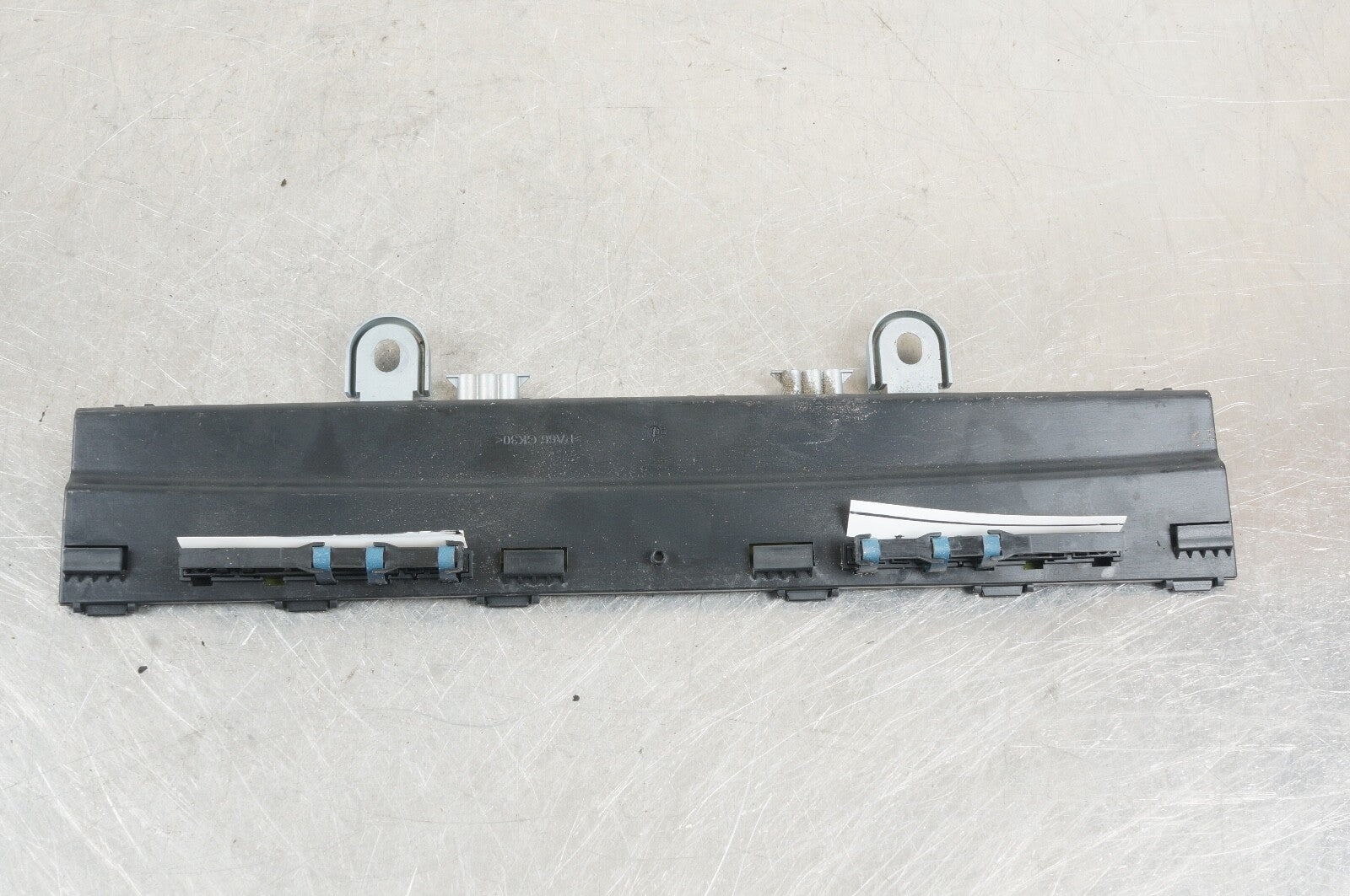 07-13 Mercedes W221 S550 S63 AMG Rear Roof Antenna Amplifier Amp 2218704789 OEM