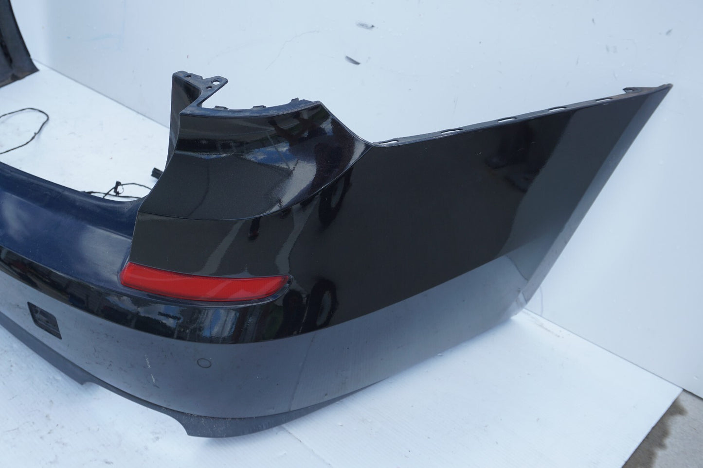 2010-13 BMW 535I 550i GT F07 Rear Bumper Cover ( NO SHIPPING )