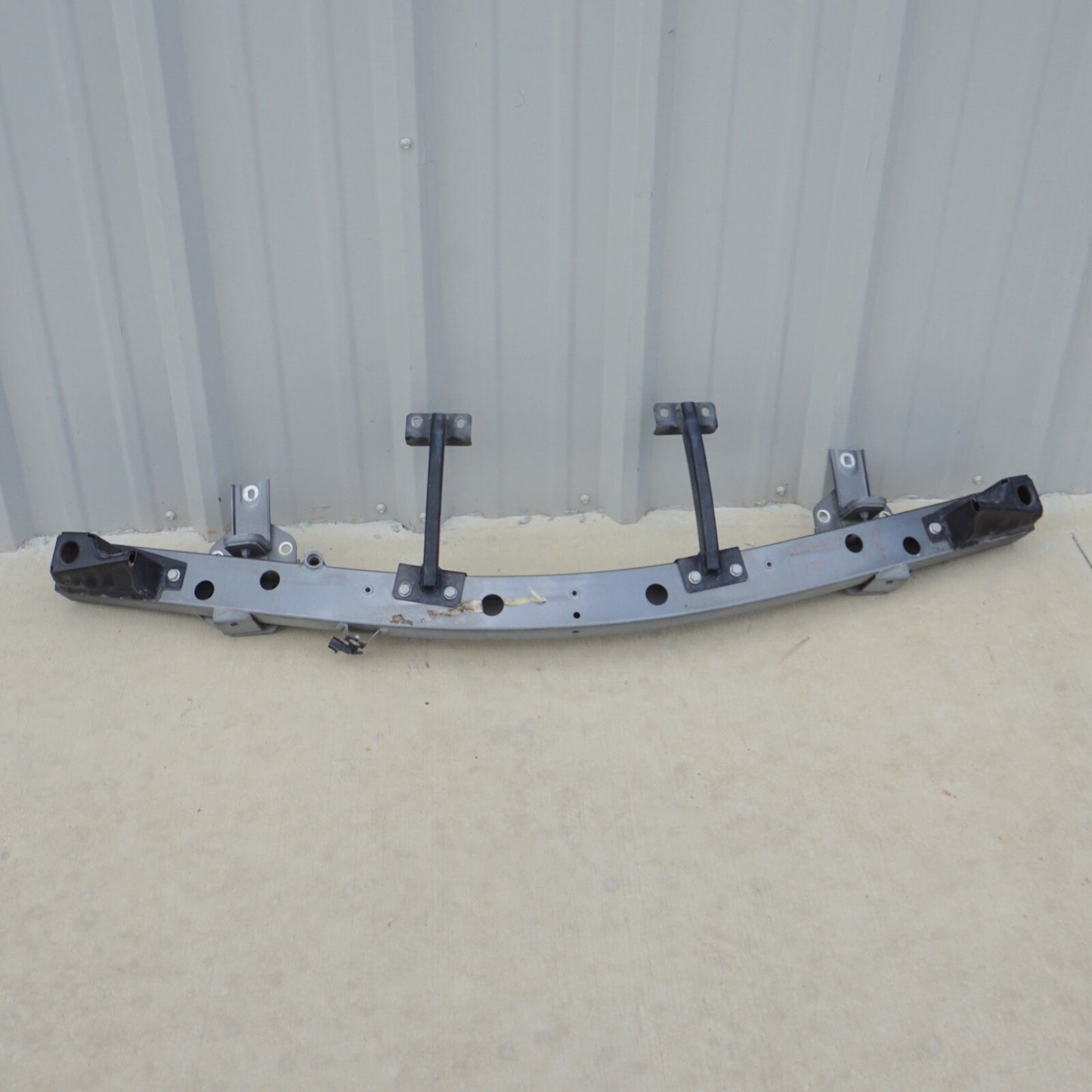 2014-2017 MASERATI GHIBLI FRONT BUMPER REINFORCEMENT BUMPER IMPACT BAR OEM