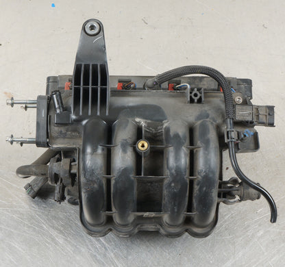 2012 - 2017 FIAT 500  INTAKE MANIFOLD 04892633 w/ INJECTORS NON TURBO