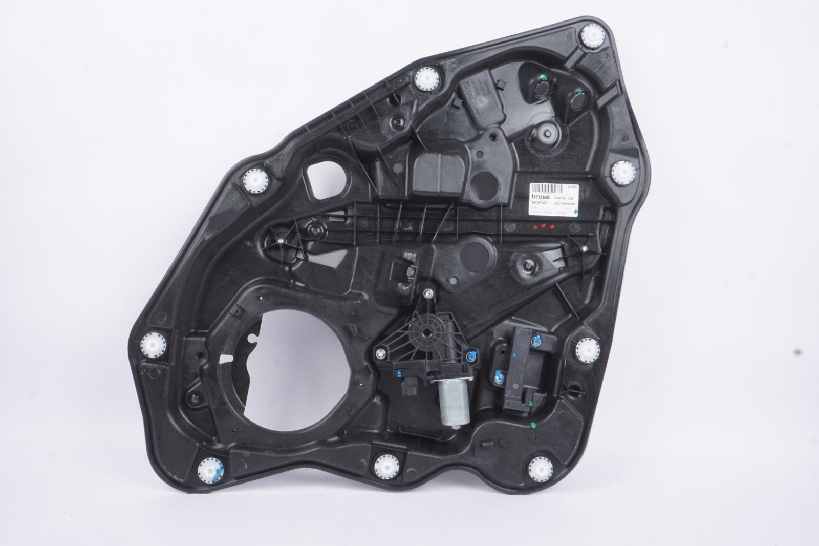 2016 - 2018 FIAT 500X  REAR LEFT DRIVER SIDE WINDOW REGULATOR