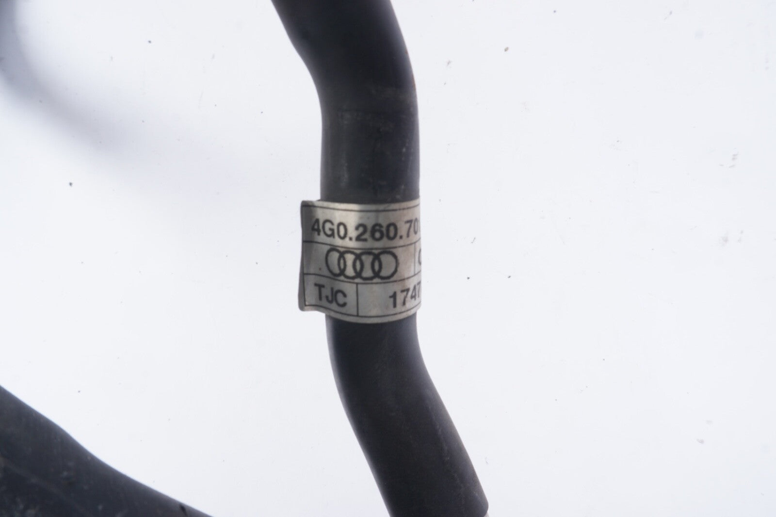 12-15 AUDI A7 A6 3.0L Air Conditioning Discharge Line AC Hose 4G0260701K