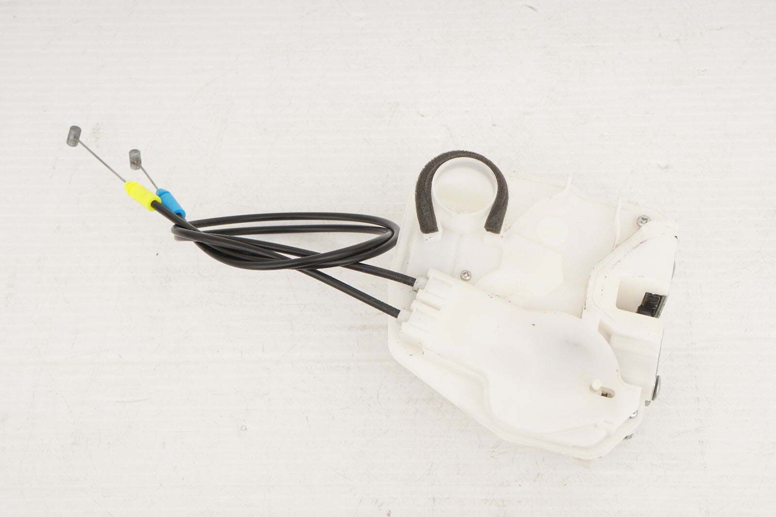 14 - 20 MITSUBISHI OUTLANDER REAR RIGHT PASS SIDE DOOR LOCK LATCH ACTUATOR OEM