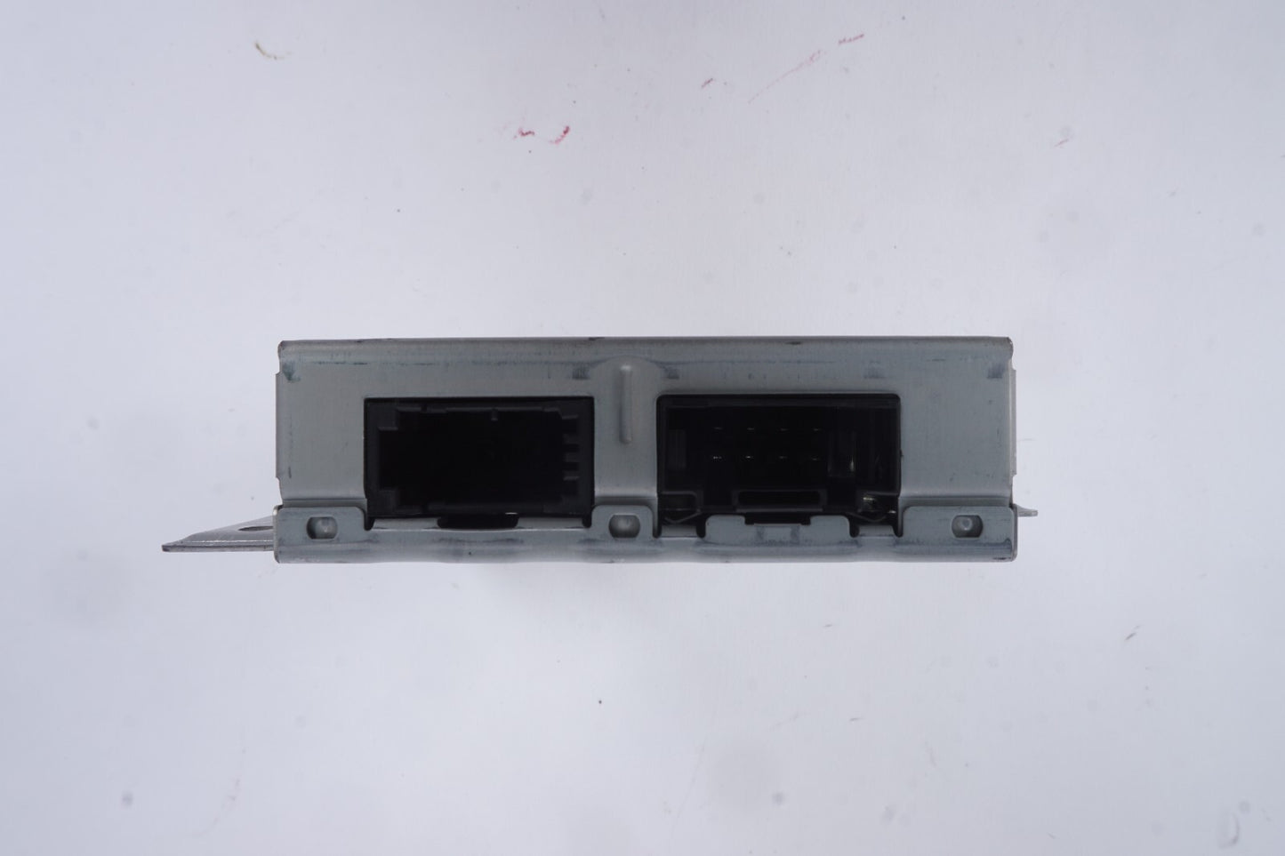 06-11 Mercedes ML350 ML500 Communication Interface Module 2049005704 OEM