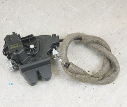 08-17 Mercedes W204 C350 C300 Trunk Lid Latch Lock Actuator 2047500185 OEM