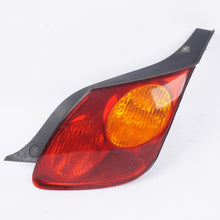 2002 - 2005 LEXUS SC430 TAIL LIGHT TAIL LAMP QUARTER RIGHT OEM