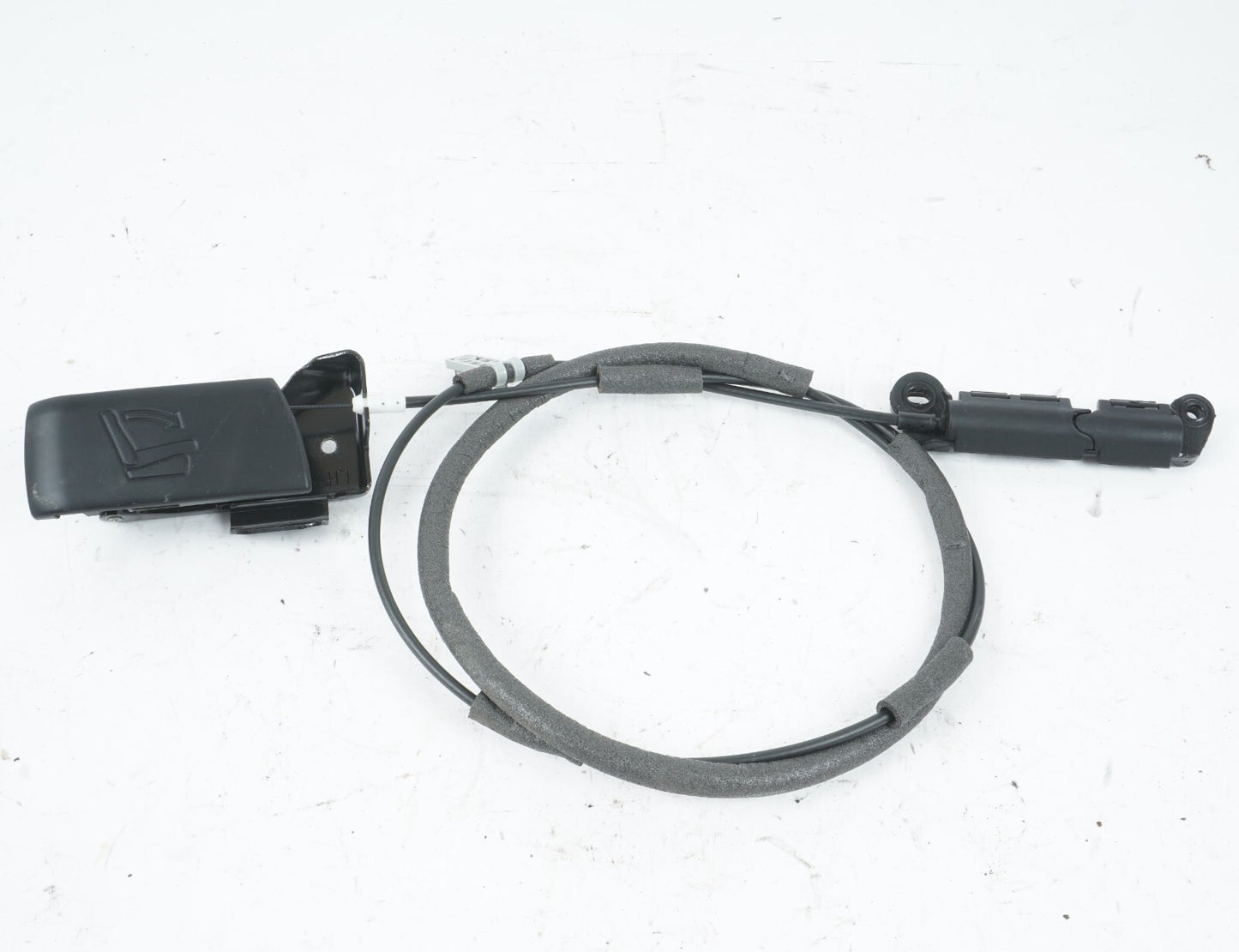 2013-2018 HYUNDAI SANTA FE REAR 3RD ROW LEFT SEAT LATCH LOCK RELEASE HANDLE OEM