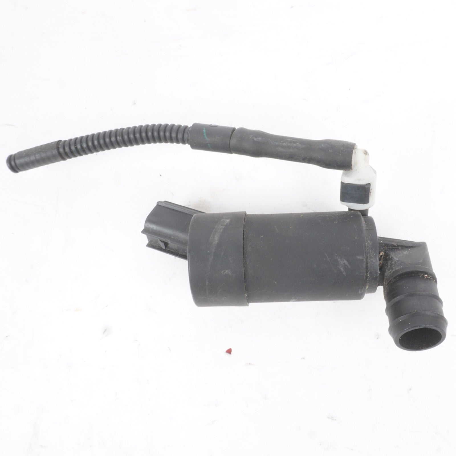 2012 – 2018 Ford Focus Windshield Washer Tank Pump Motor OEM