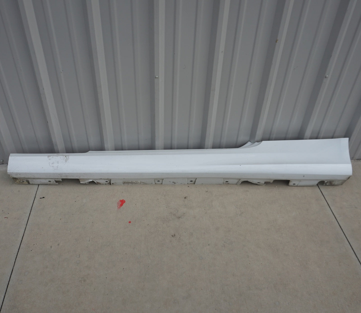 2011-2013 BMW E92 E93 328i 335i RIGHT RH ROCKER PANEL SIDE SKIRT OEM
