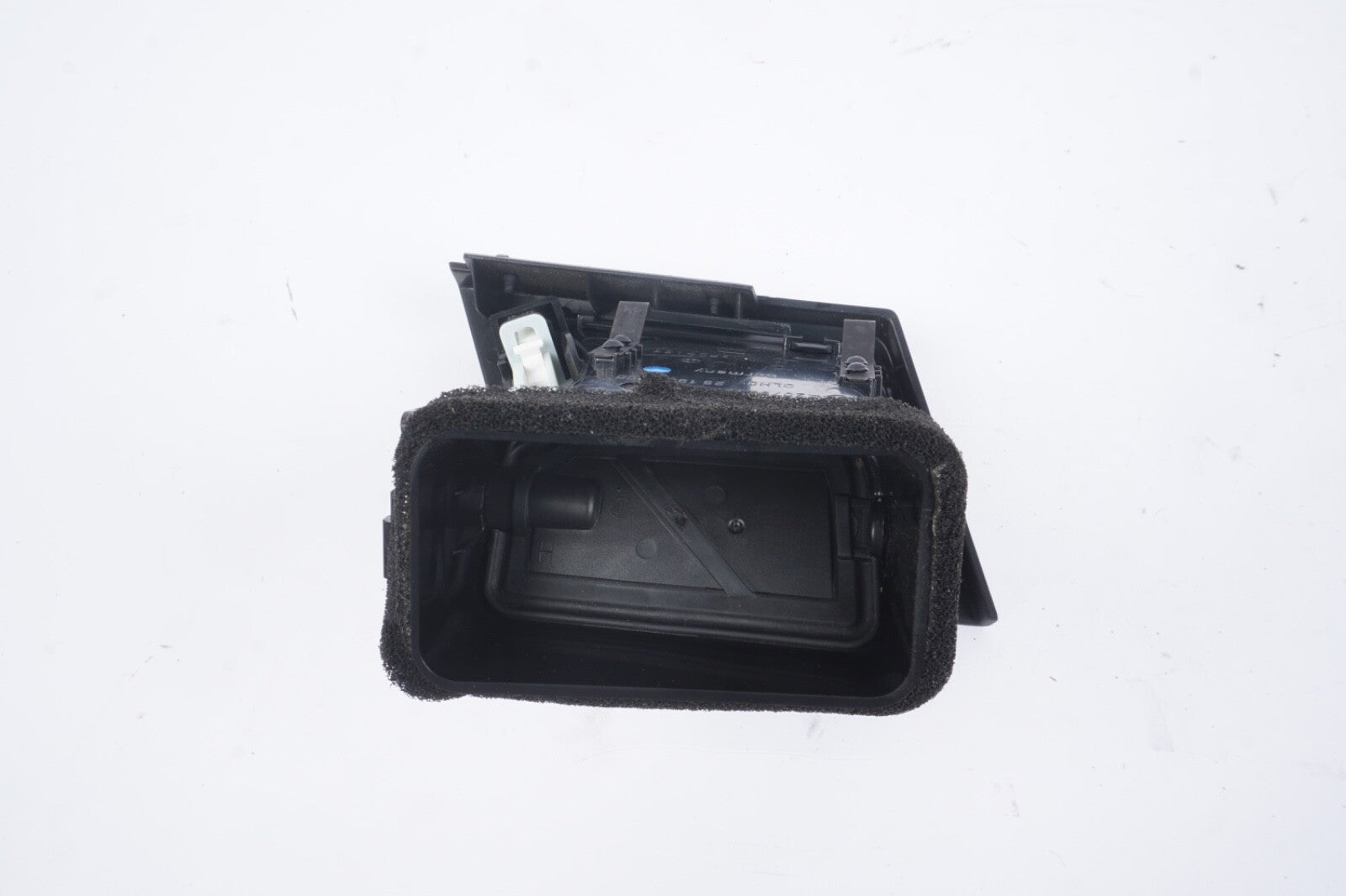 10-13 Mercedes W207 E350 Coupe Front Right Dashboard AC A/C Air Vent Black OEM