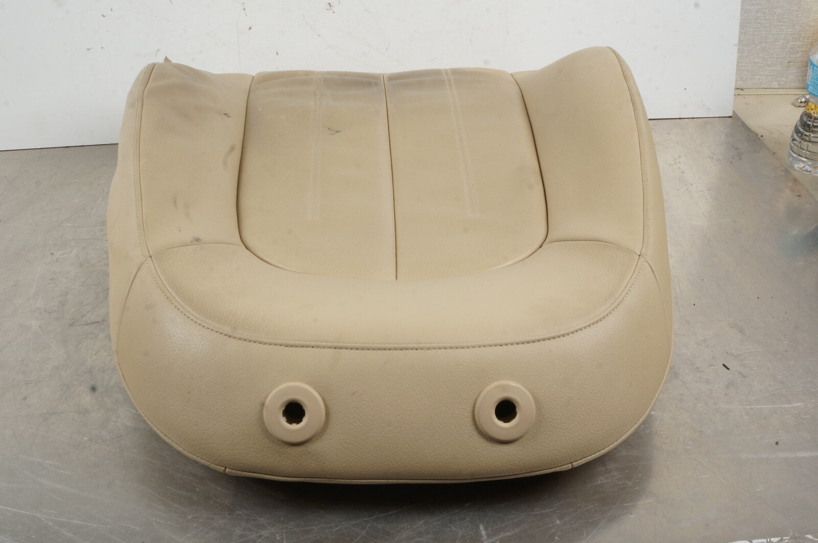 2012-2014 2016-2018 AUDI A7 C7 - Front LEFT SEAT Upper Backrest Cushion Assembly