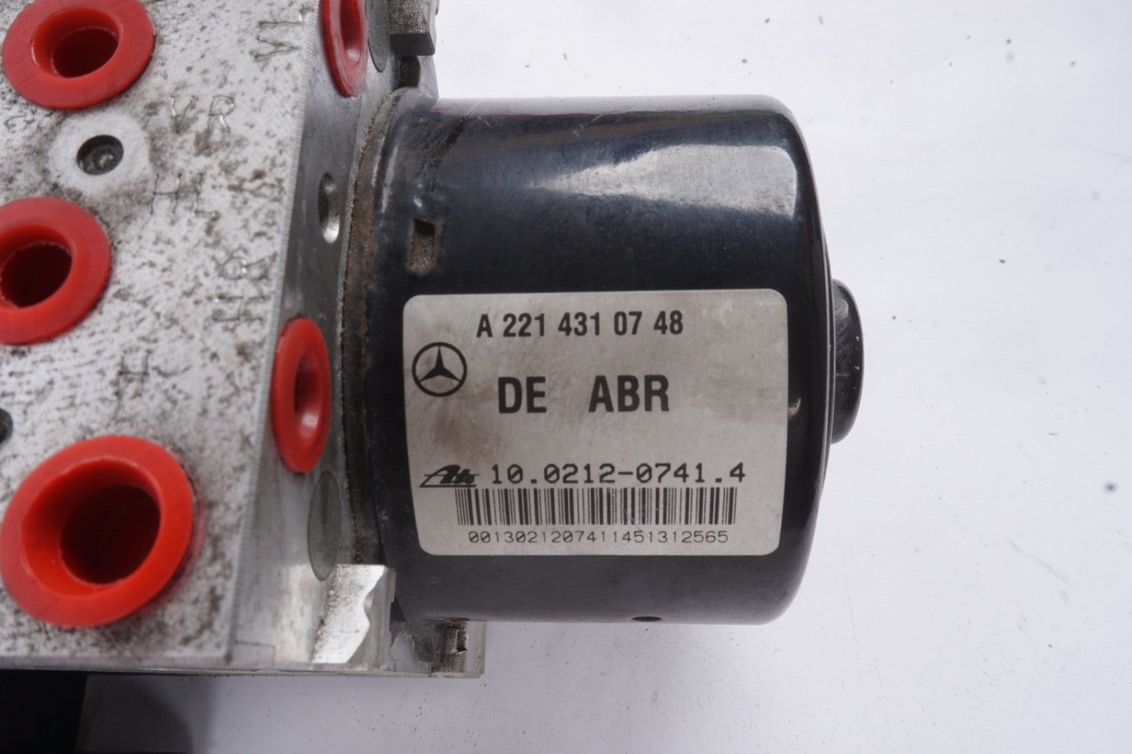 10-14 Mercedes W221 S550 CL550 ABS Anti Lock Brake Pump Module 2219014700 OEM