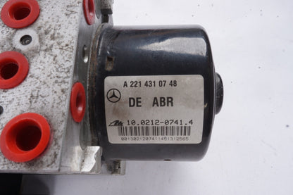 10-14 Mercedes W221 S550 CL550 ABS Anti Lock Brake Pump Module 2219014700 OEM