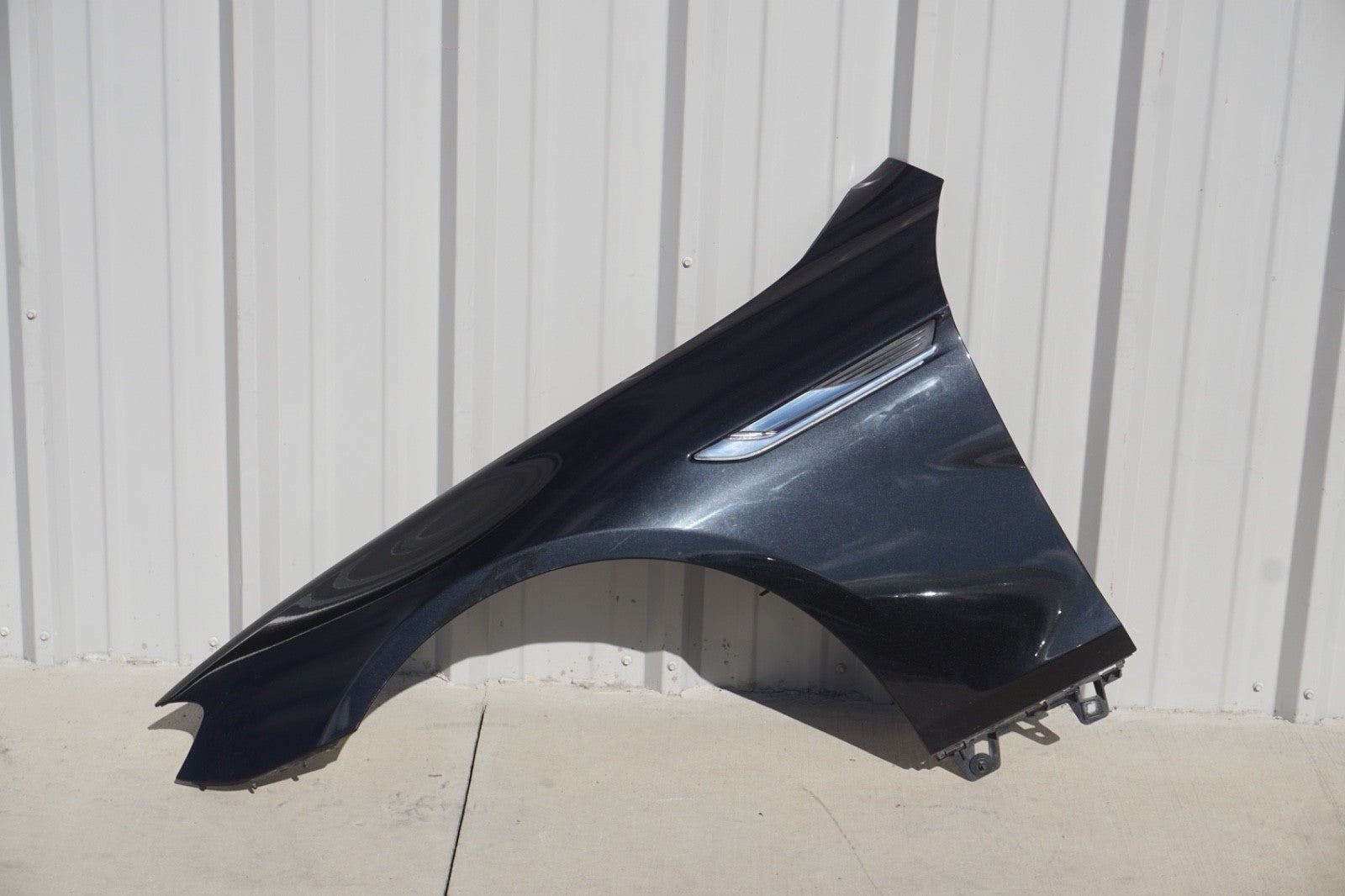 2012 - 2018 BMW 650i F06 F12 F13 Left Side Fender Cover Panel Black