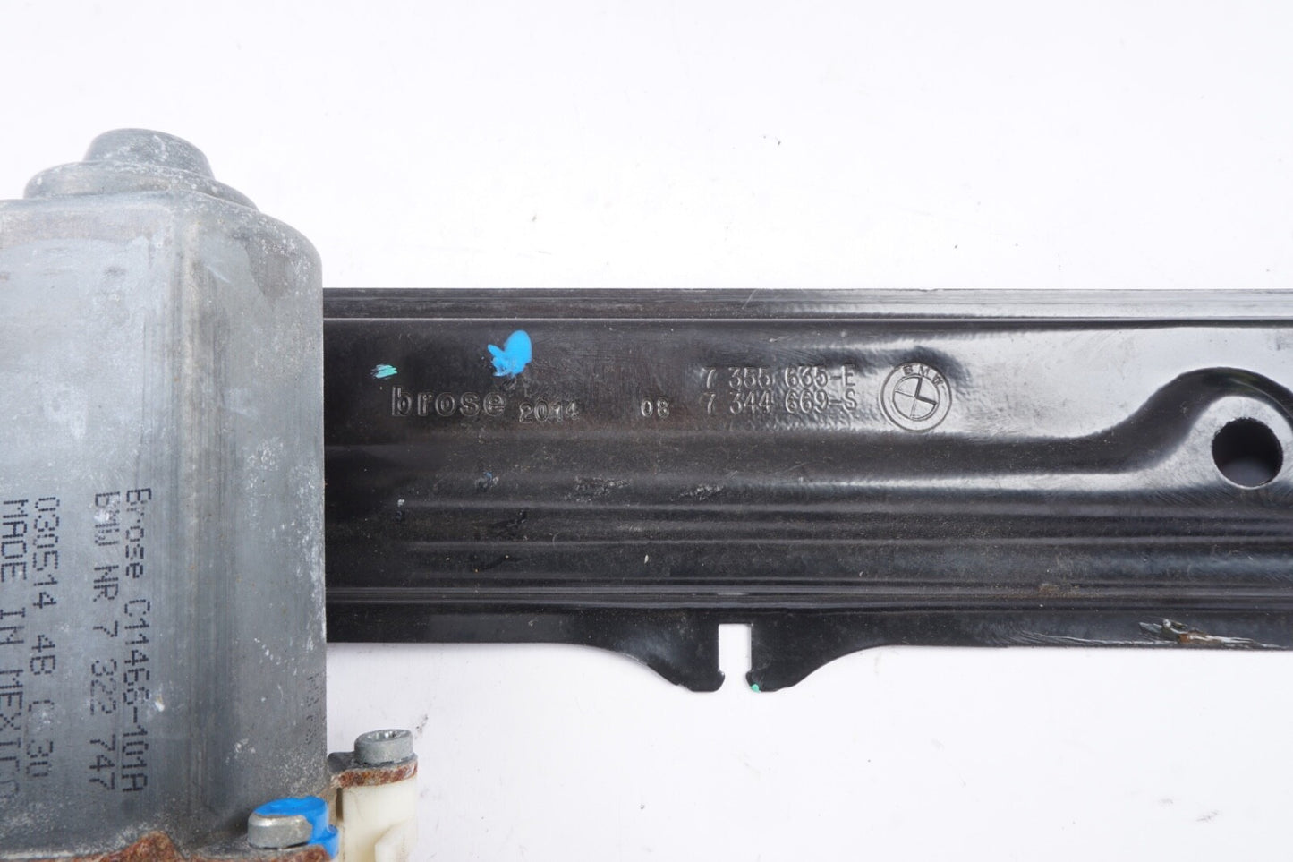 2013 - 2017 BMW X3 F25 FRONT LEFT DRIVER SIDE DOOR WINDOW REGULATOR OEM 7322747