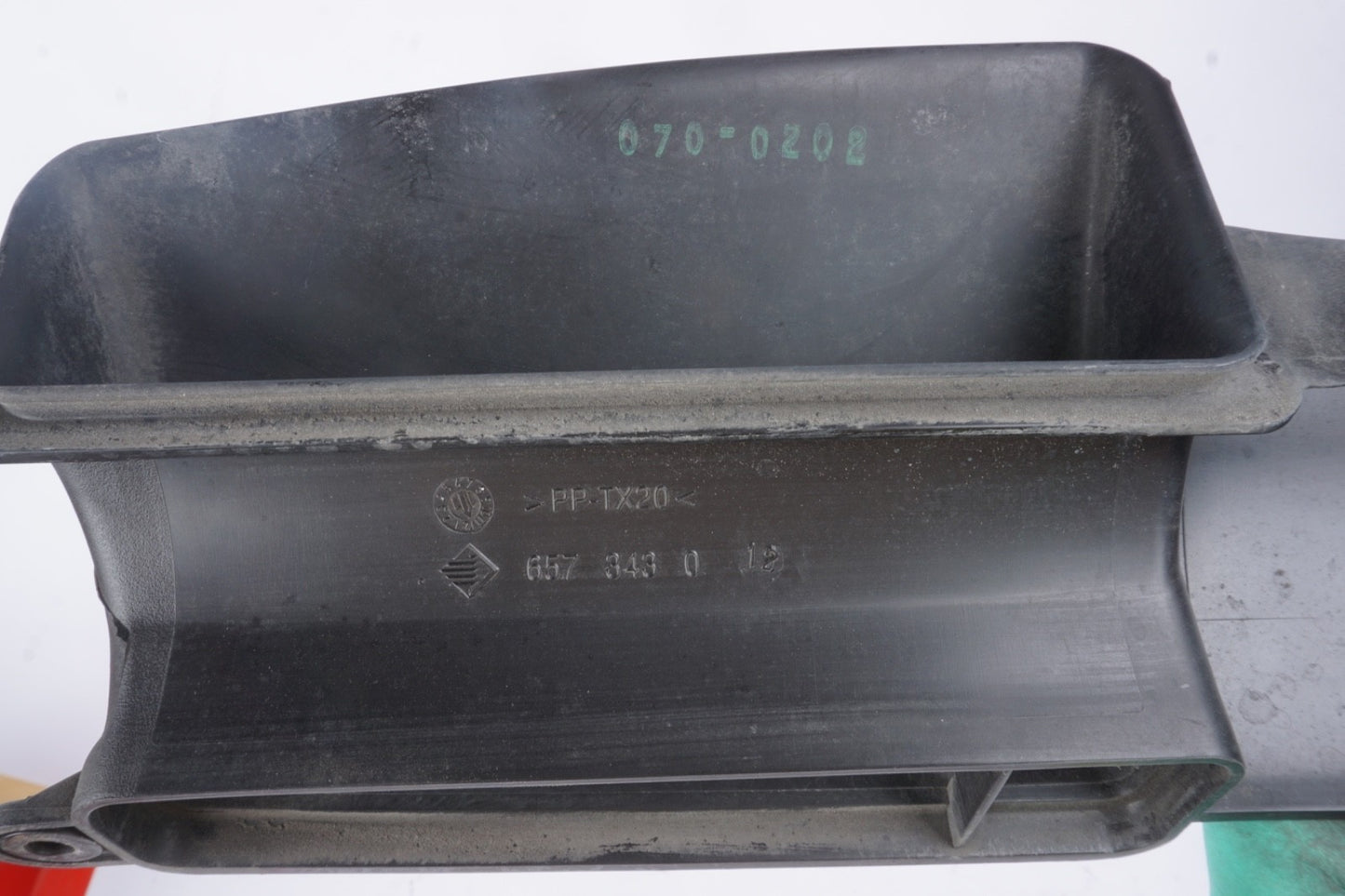 08-13 BMW E90 E92 E93 M3 OEM Engine Front Inlet Intake Suction Tube Air Duct