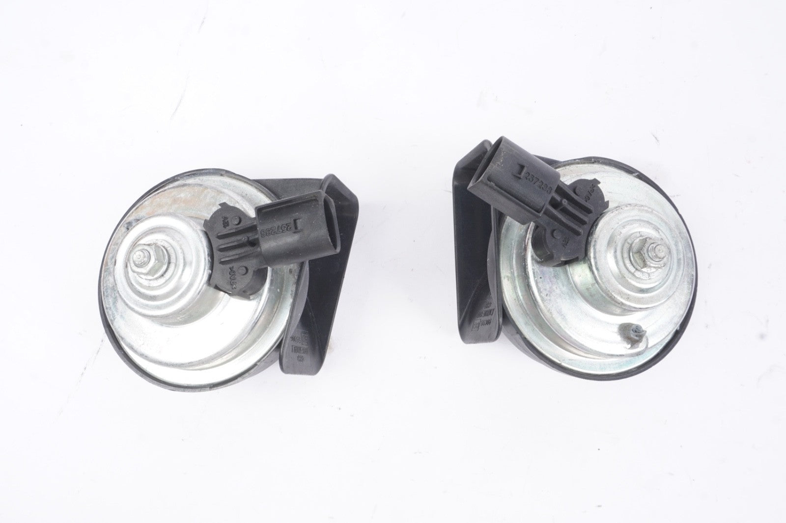 2010-2016 Mercedes-Benz E350 Sport 4MATIC High and Low Note Horn w/ Bracket