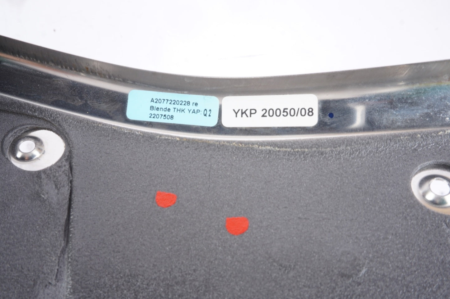 10-17 Mercedes W207 E350 E400 E550 Right Passenger Side Door Panel Edge Trim OEM