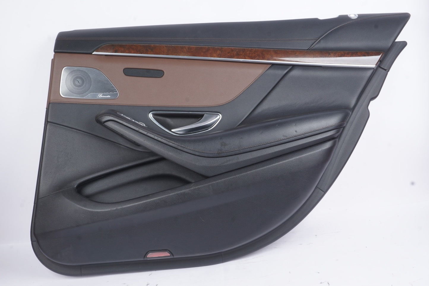 2014 - 2020 MERCEDES S550 REAR RIGHT INNER DOOR PANEL BLACK AND BROWN