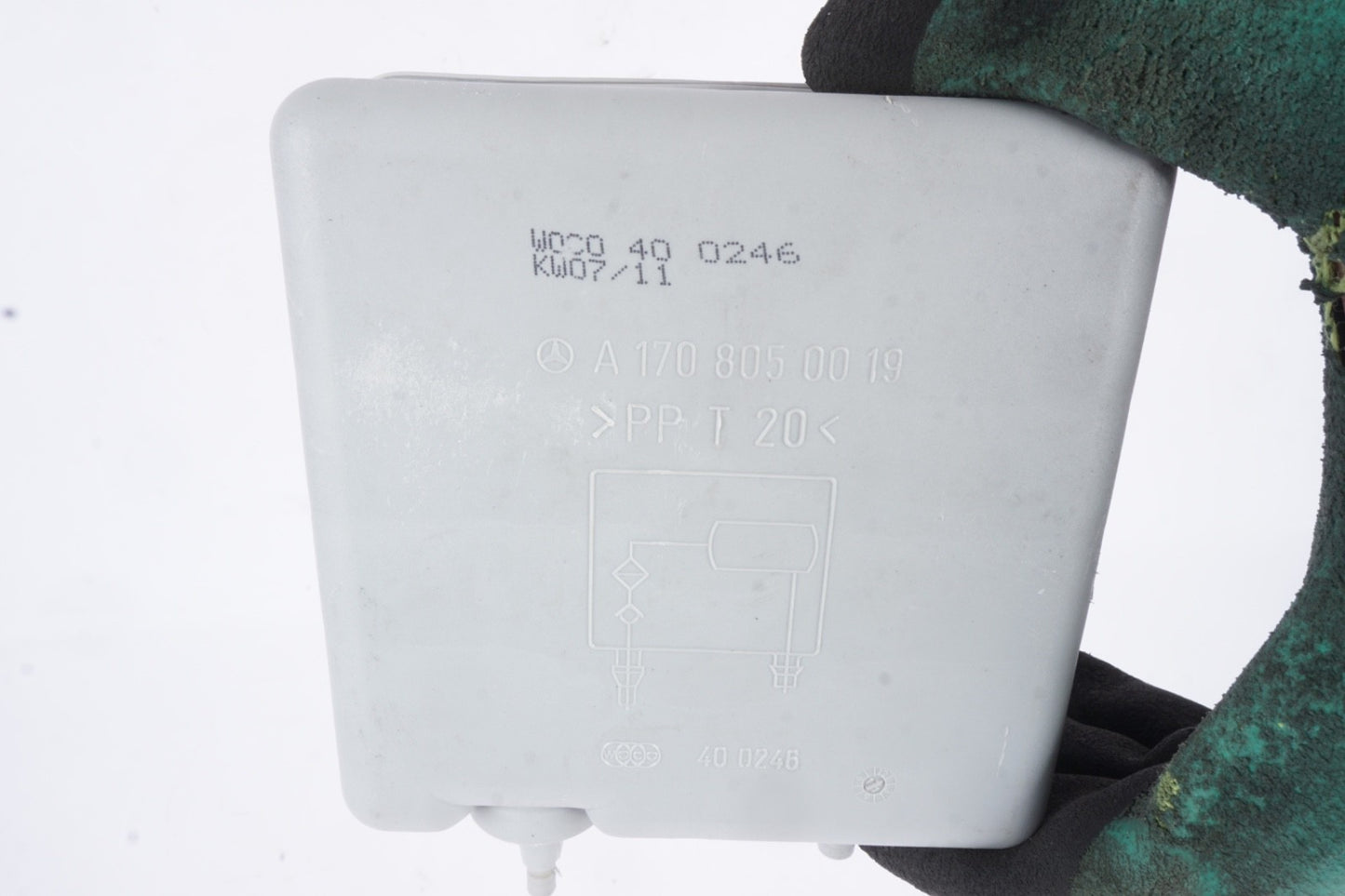 2012 - 2017 MERCEDES W222 S550 REAR TRUNK VACUUM TANK RESERVOIR OEM.
