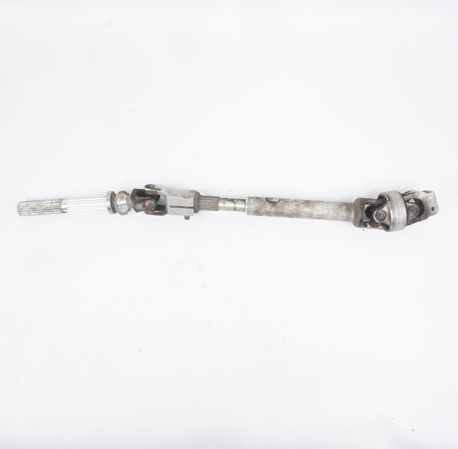 2012 – 2017 BMW 650i AWD Steering Column Joint Shaft OEM 6778136