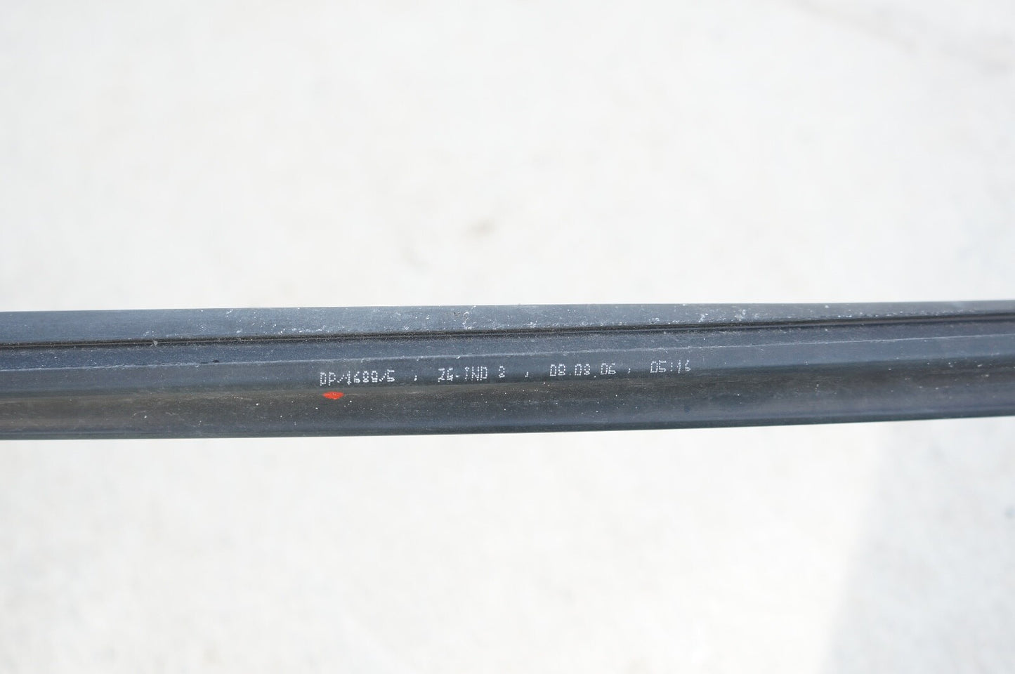 2007 - 2014 W216 Mercedes 2007 CL550 Left Driver Side Roof Rail Seal Strip OEM