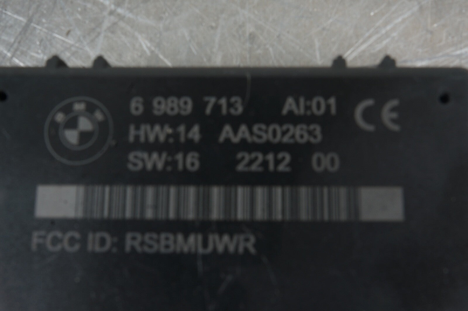 2008 - 2016 BMW E89 E93 DOOR DWA ALARM SYSTEM ANTENNA CONTROL MODULE 6989713