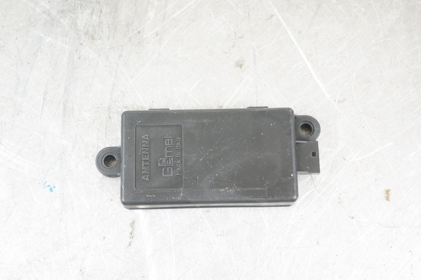 07-16 BMW 328i 335 Z4 DOOR DWA ALARM SYSTEM ANTENNA CONTROL MODULE 6989713