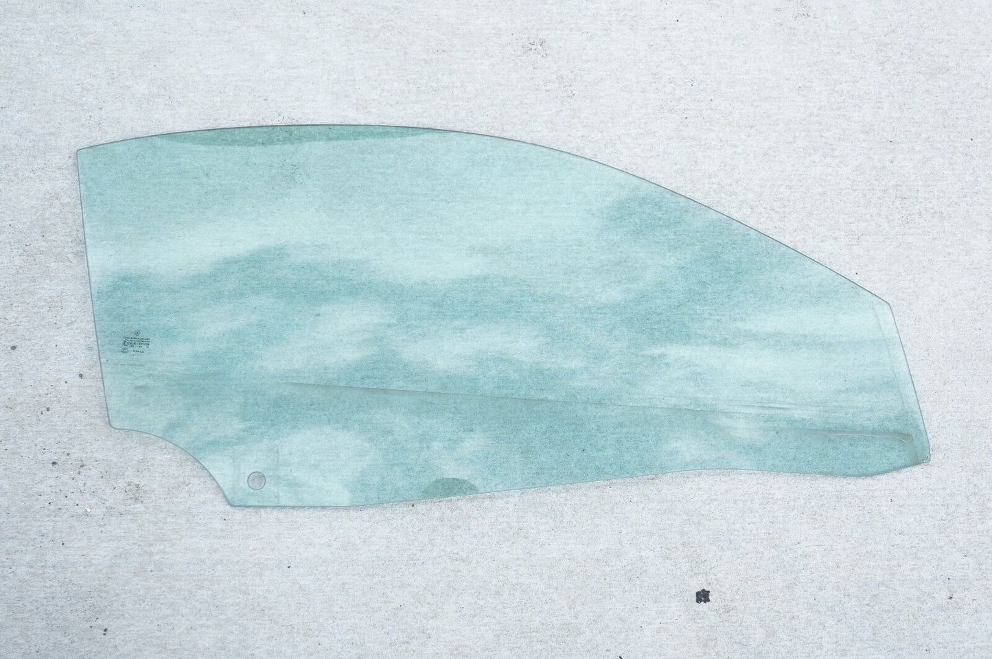 2003 MERCEDES SL500 R230 ROADSTER FRONT RIGHT DOOR WINDOW GLASS