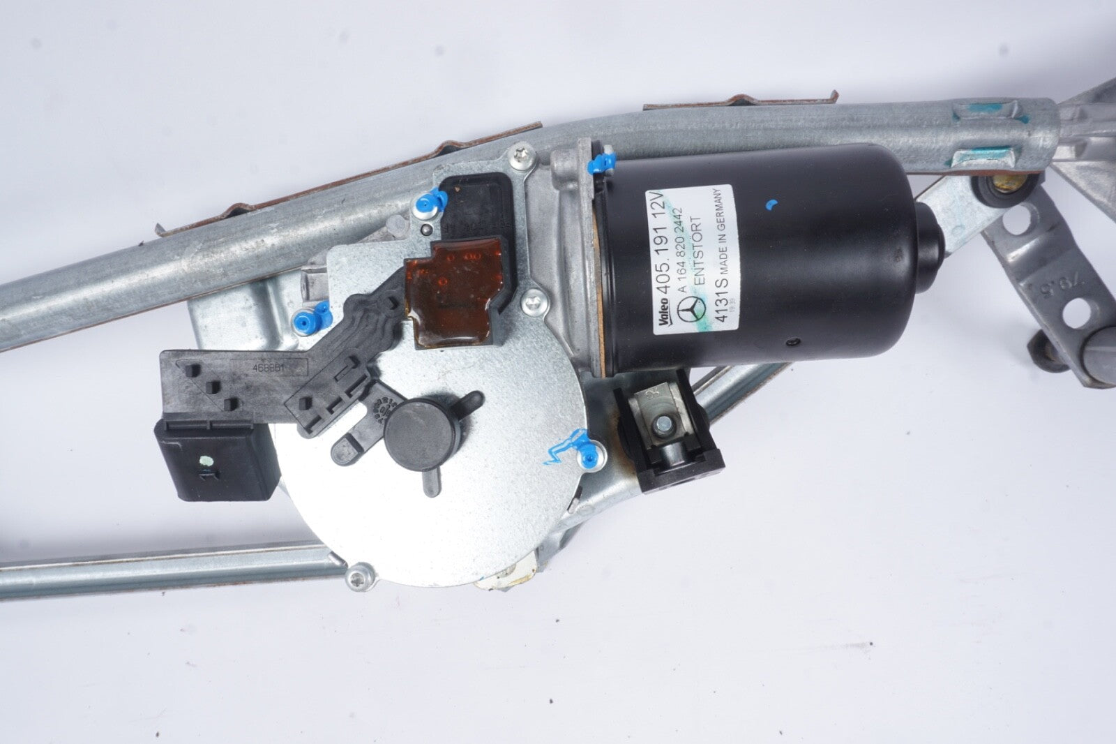2006-2011 MERCEDES ML350 FRONT WINDSHIELD WIPER ARM LINKAGE WIPER MOTOR  OEM