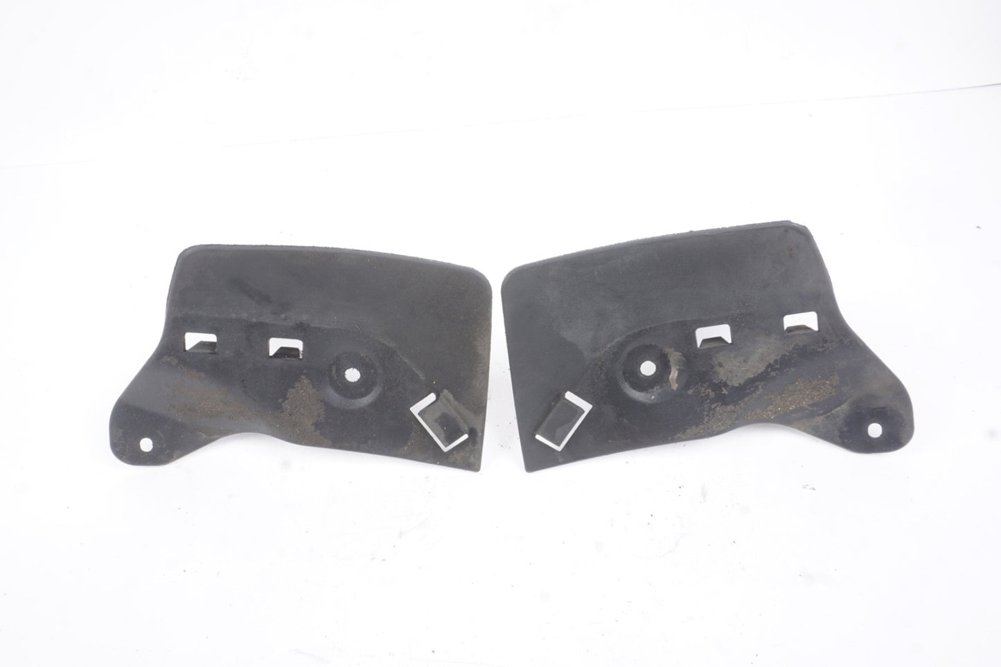 2016 - 2022 VOLKSWAGEN PASSAT REAR LEFT & RIGHT MUD FLAP SPLASH SHIELD OEM
