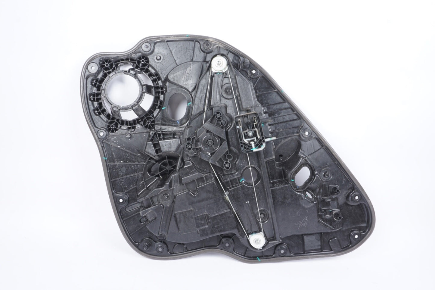 2021-23 POLESTAR 2 REAR RIGHT PASSENGER SIDE DOOR WINDOW REGULATOR & CARRIER OEM