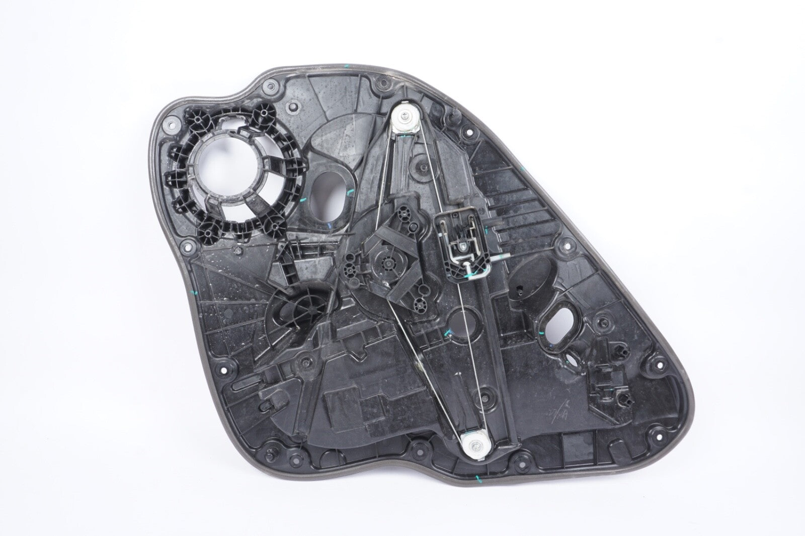 2021-23 POLESTAR 2 REAR RIGHT PASSENGER SIDE DOOR WINDOW REGULATOR & CARRIER OEM