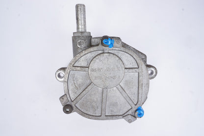 12-15 Mercedes C250 SLK250 M271 Brake Vacuum Pump 2712301665 OEM 55K