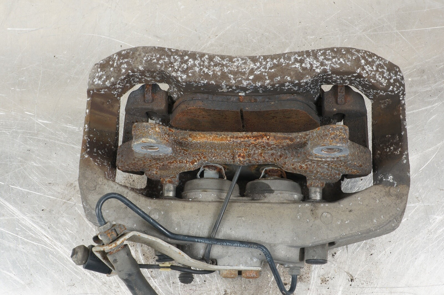 2004-2010 AUDI A8 4.2L LEFT FRONT BRAKE CALIPER ASSEMBLY OEM