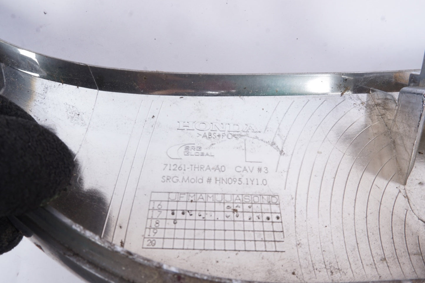 2018-2020 Honda Odyssey Driver Upper Grille Extension 71260-Thr-A01