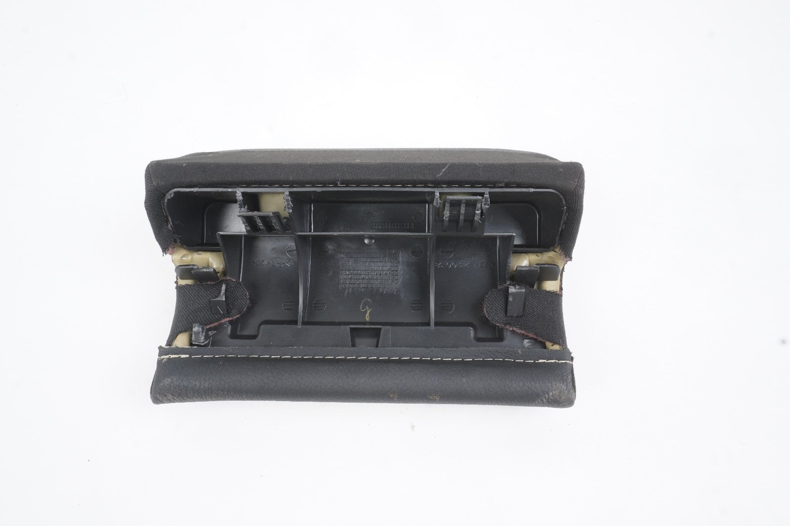 07-09 MERCEDES S550 W221 REAR SEAT CUSHION ARMREST TOP COVER OEM