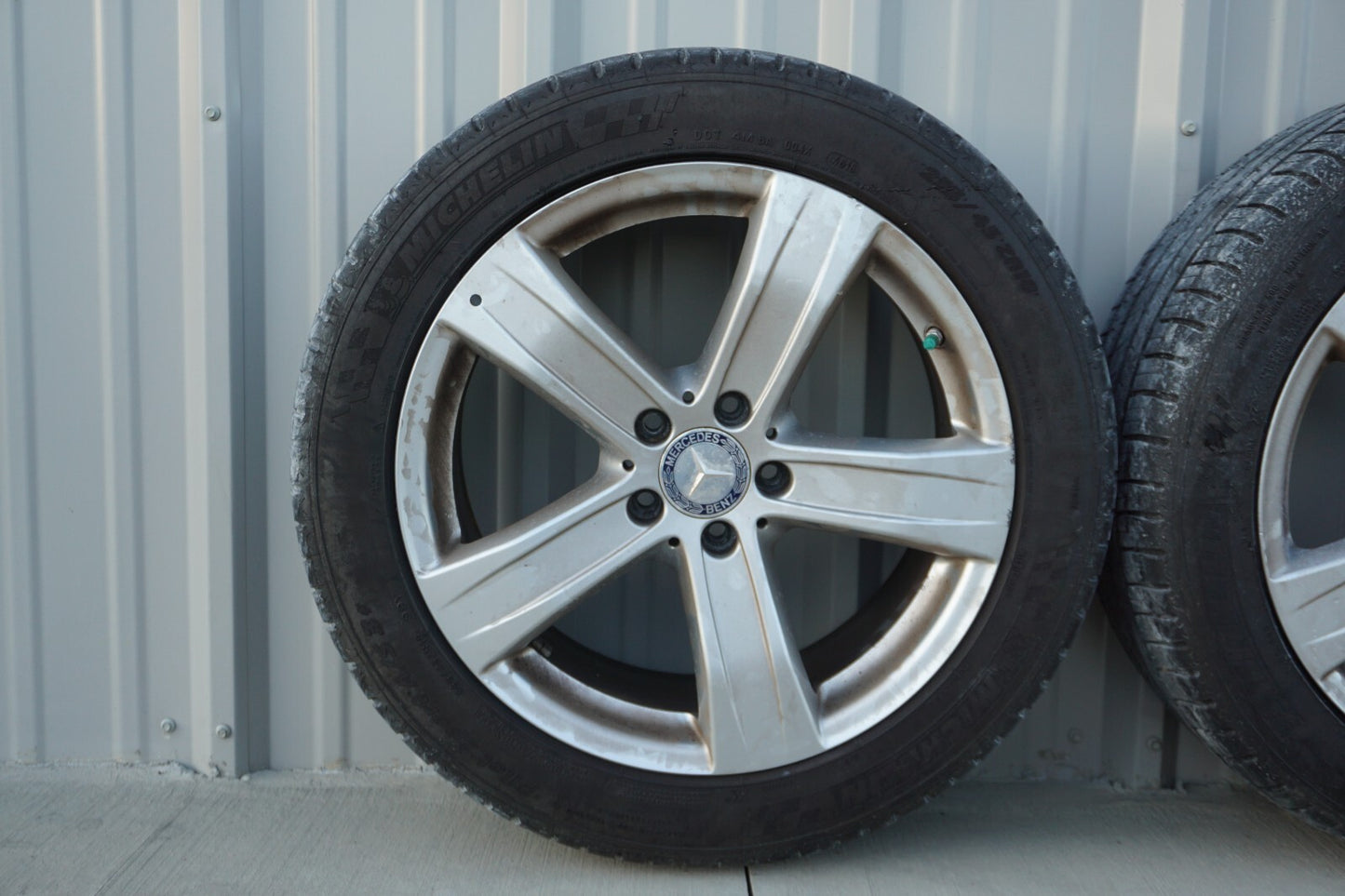 07-13 Mercedes W221 S550 CL500 Alloy Wheel Rim 9.5Jx19H2 & Tire SET Of 4 OEM
