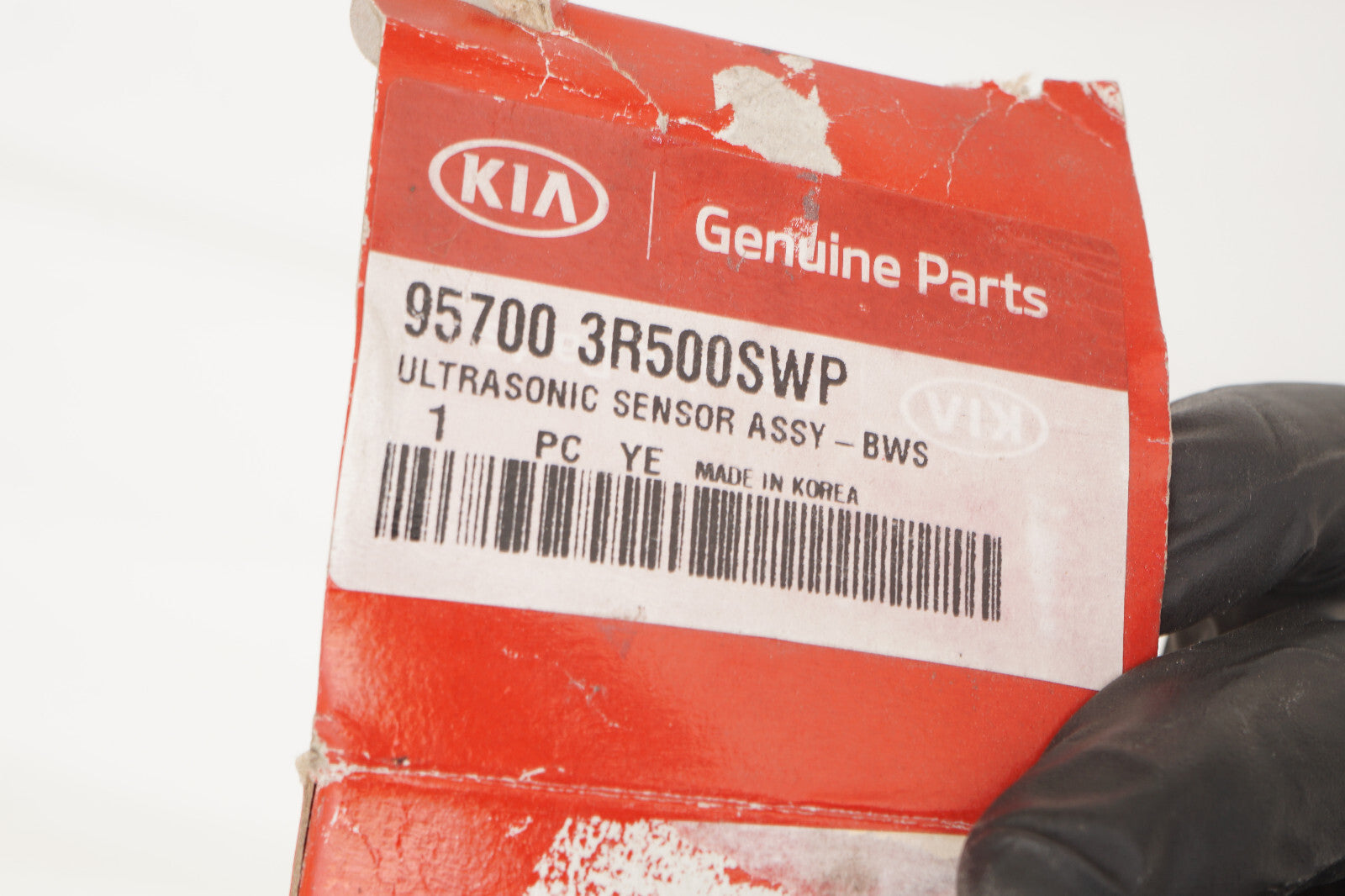 KIA ULTRASONIC SENSOR 95700-3R500SWP OEM