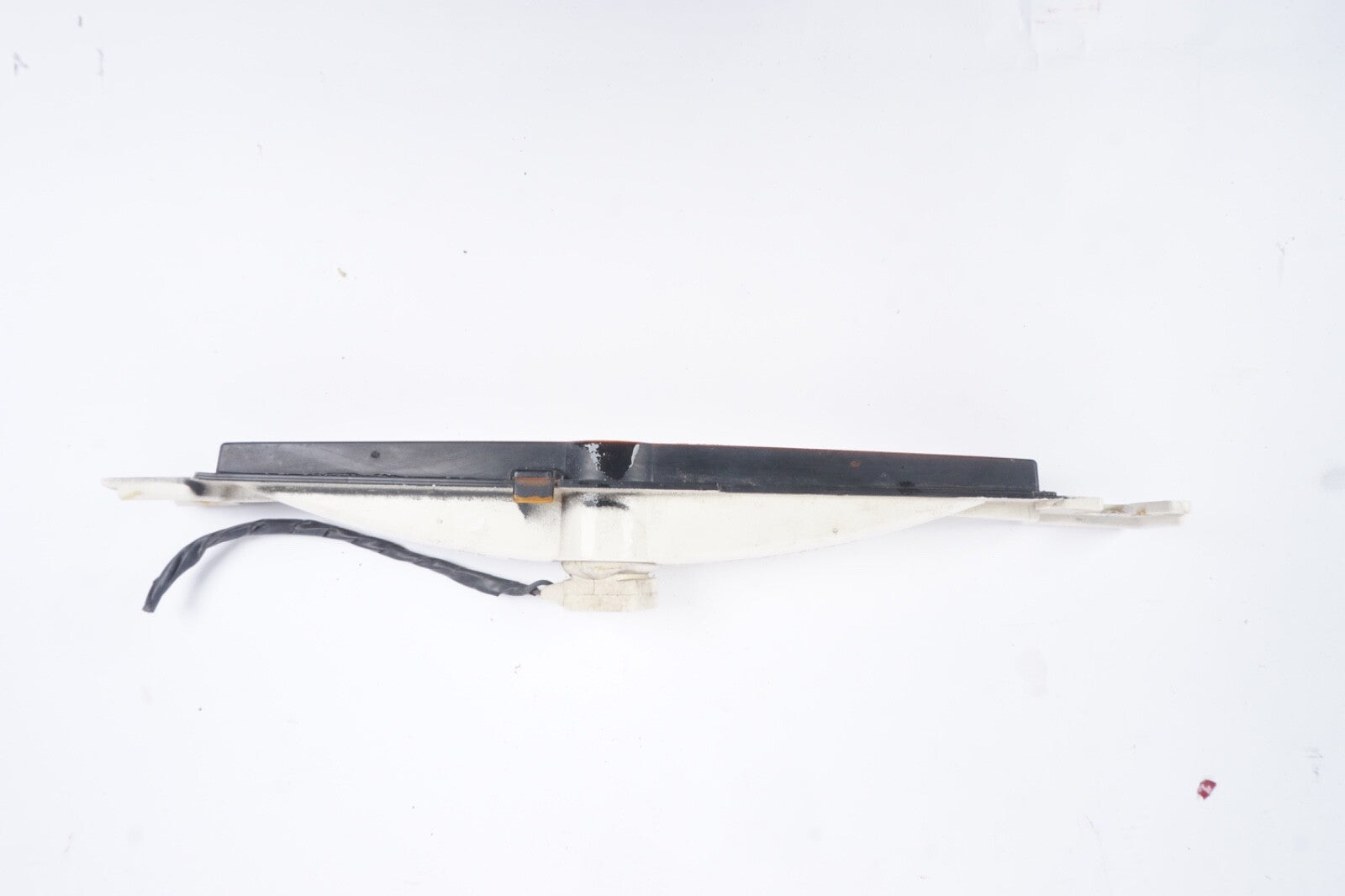 1987-1992 CADILLAC ALLANTE CONVERTIBLE FRONT BUMPER SIDE MARKET LIGHT