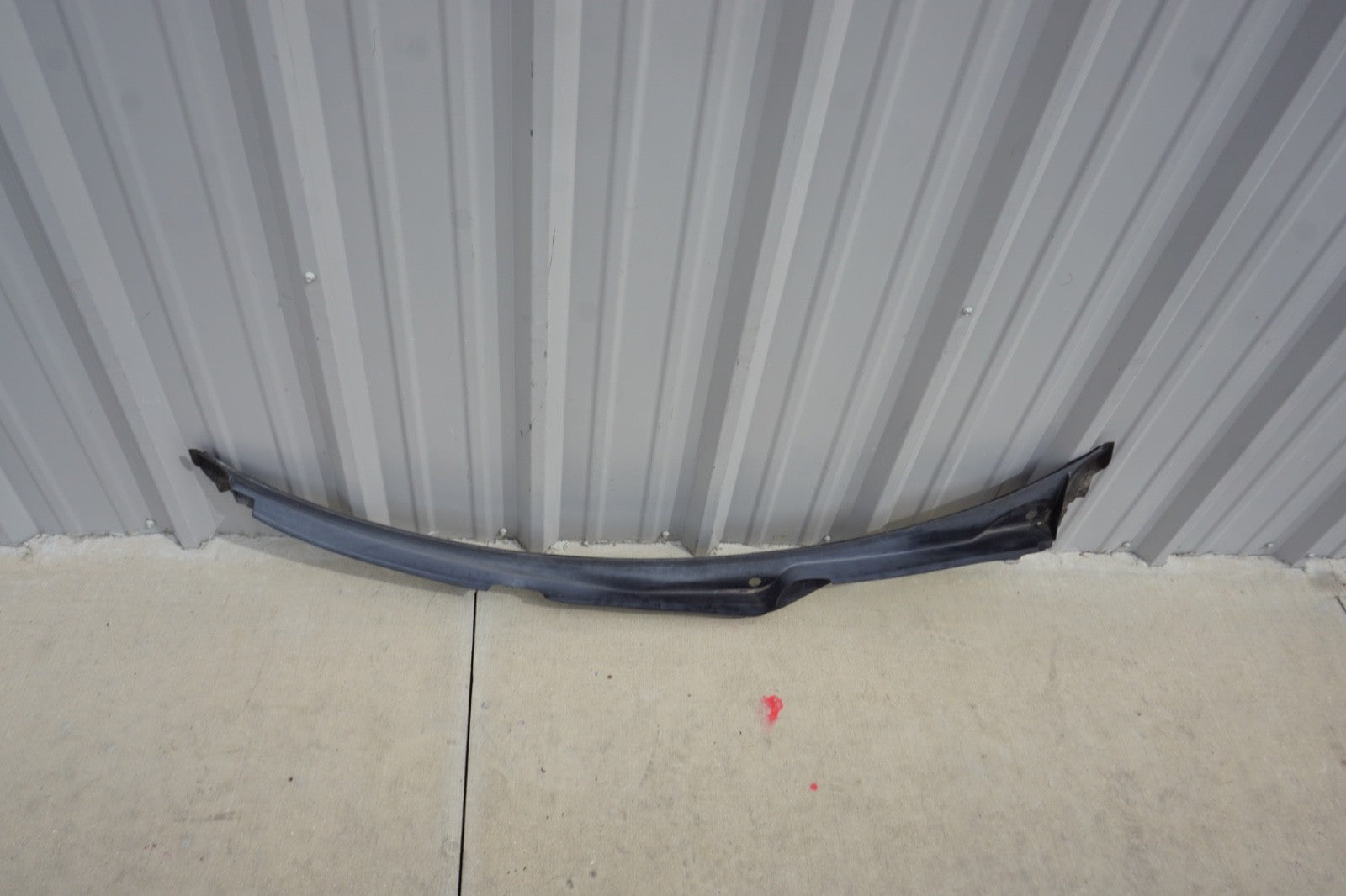 2012 - 2014 AUDI A7 FRONT WINDSHIELD COWL COVER TRIM 4G8819403 OEM