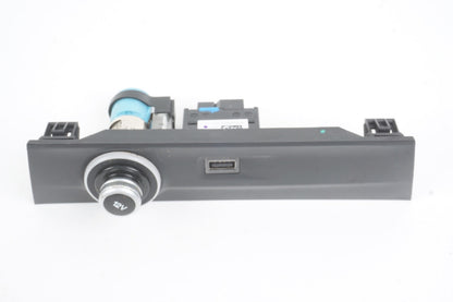 2018 - 2025 ALFA ROMEO STELVIO DASH POWER OUTLET W/ USB CHARGER MODULE PANEL OEM