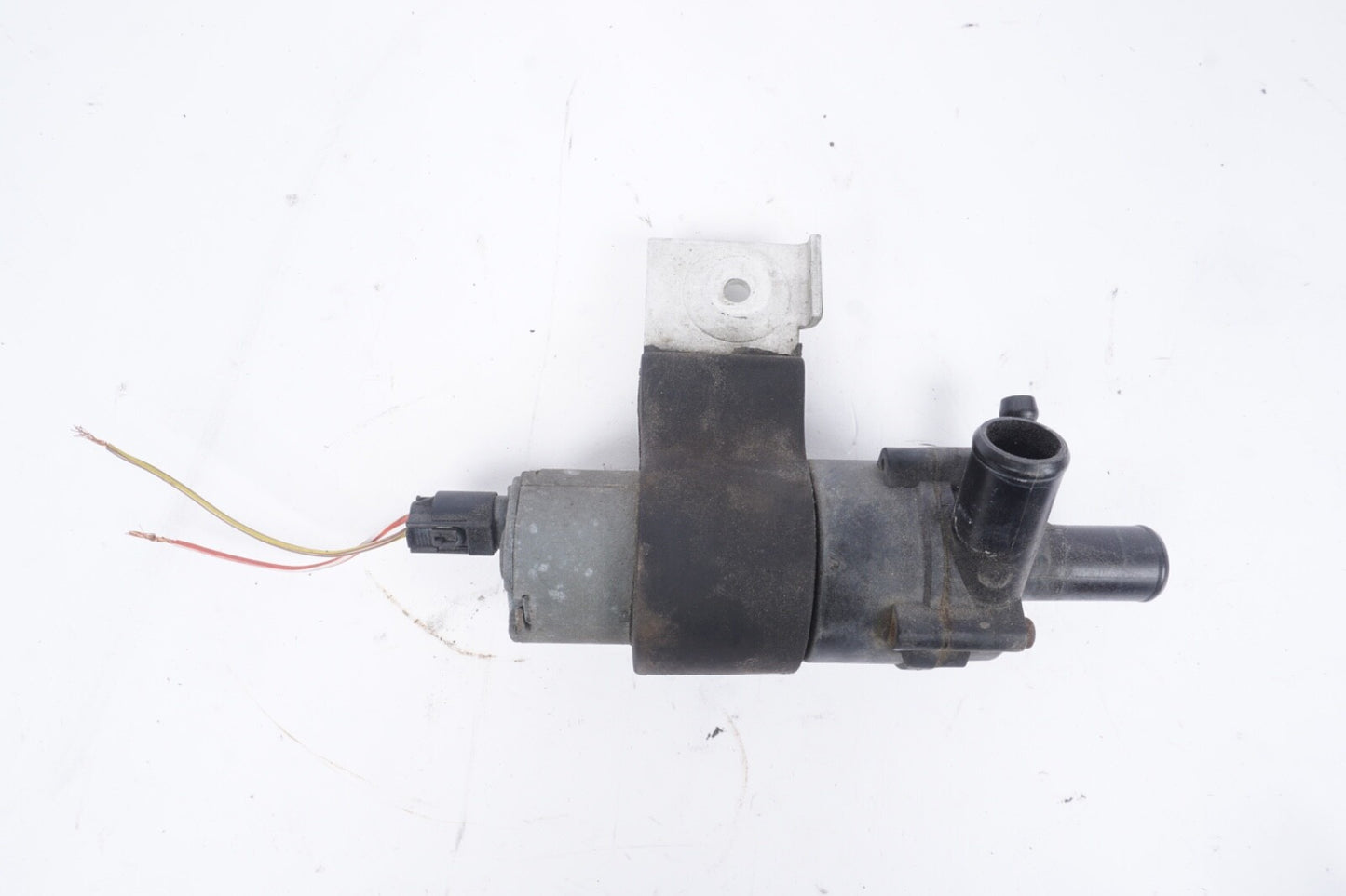 03-08 Mercedes R230 SL500 SL320 SL55 AMG Aux Auxiliary Water Pump 2308350264 OEM