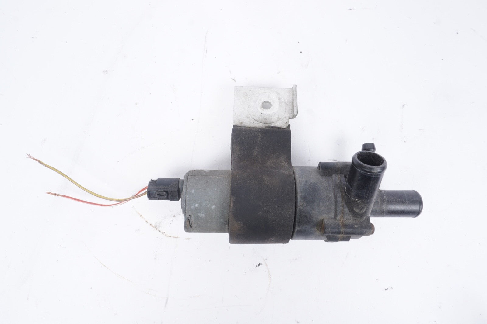 03-08 Mercedes R230 SL500 SL320 SL55 AMG Aux Auxiliary Water Pump 2308350264 OEM