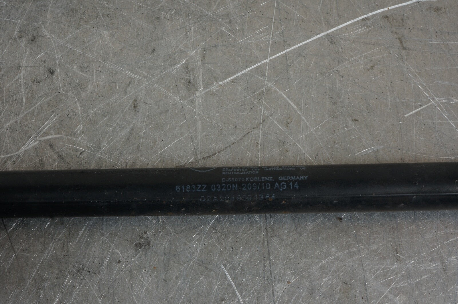 08-14 MERCEDES-BENZ C300 HOOD LIFT SUPPORT SHOCKS PAIR