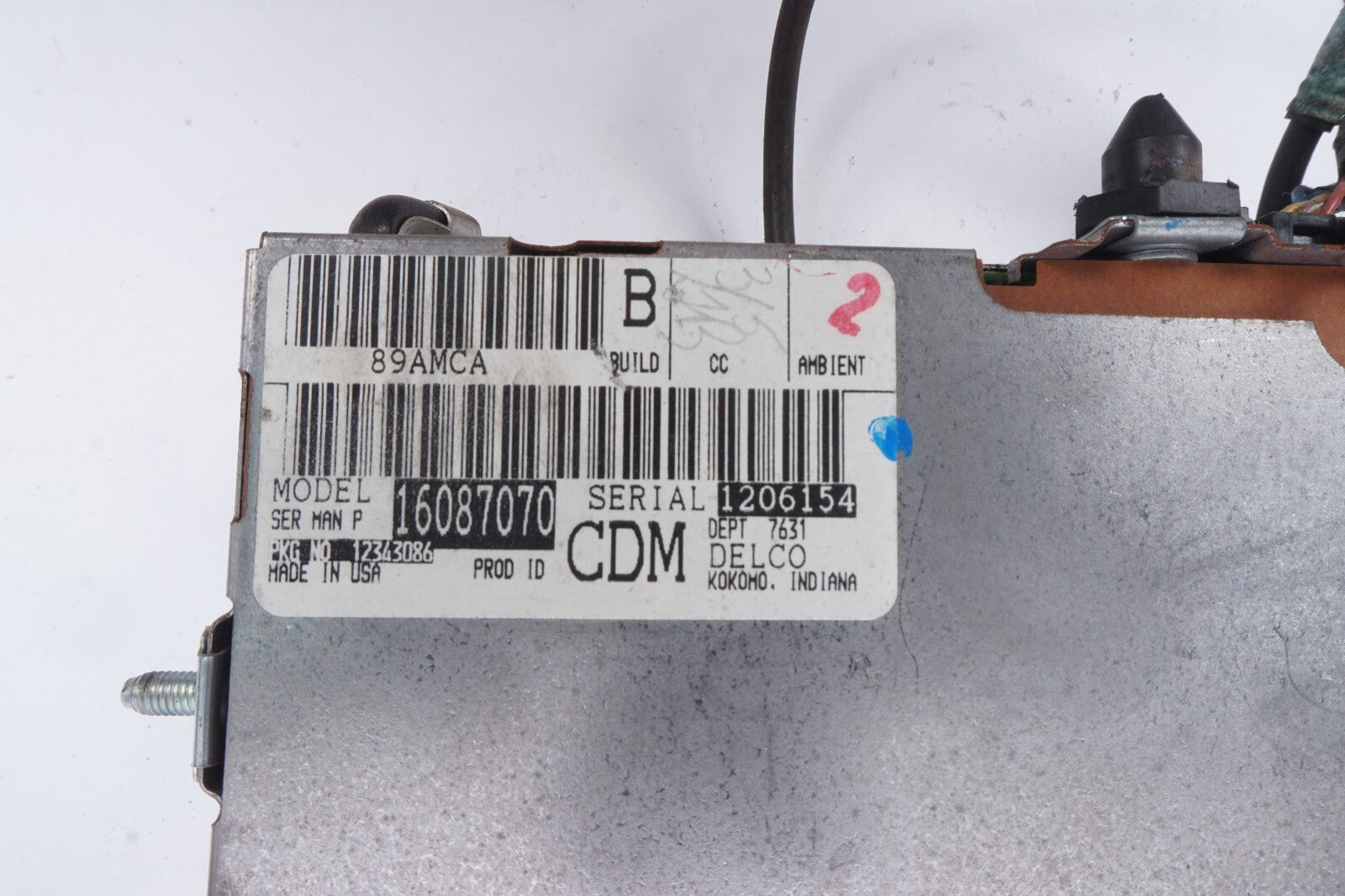 1993 Cadillac Allante Radio Tuner Amplifier 16087070  OEM