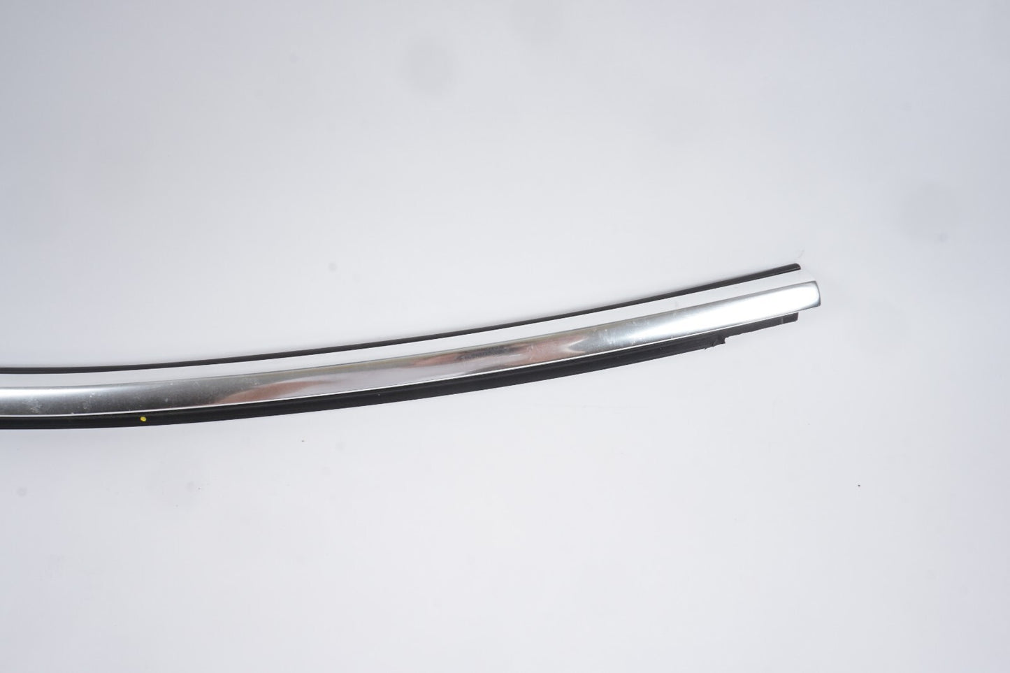 2014 - 2019 MASERATI GHIBLI REAR RIGHT PASS SIDE WINDOW CHROME BELT MOLDING OEM