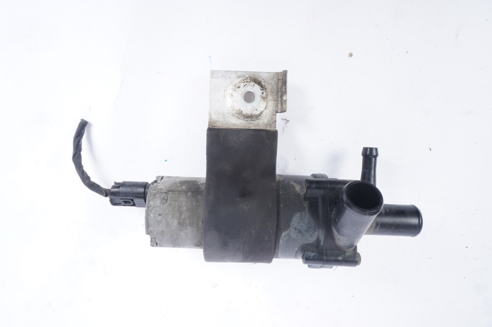 03-08 Mercedes R230 SL500 SL550 SL55 AMG Aux Auxiliary Water Pump 2308350364 OEM