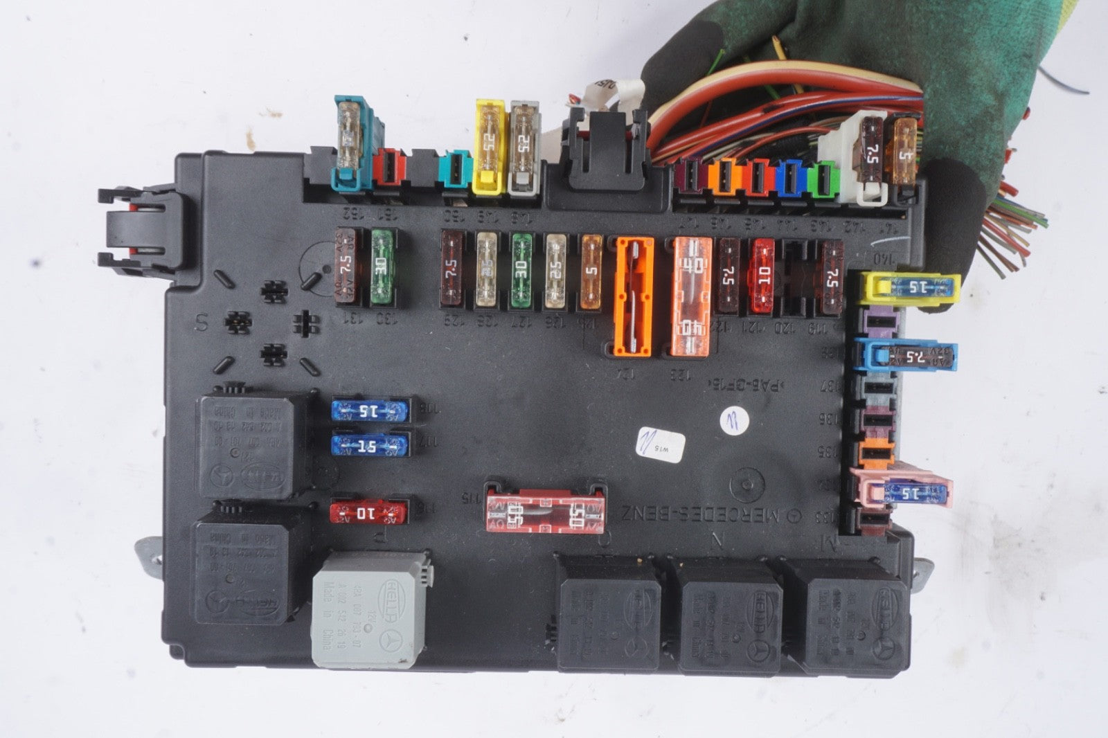 10-13 Mercedes W221 S400 S550 S65 AMG Rear Sam Fuse Box Relay Module Control OEM