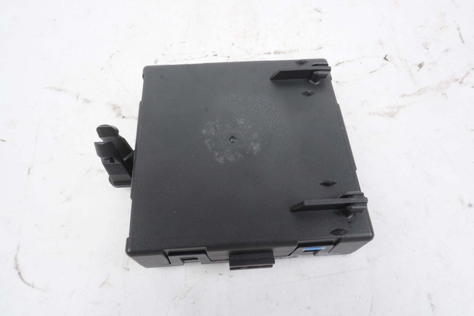 2008 - 2018 Mercedes C250 C300 Front Left Door Control Module OEM